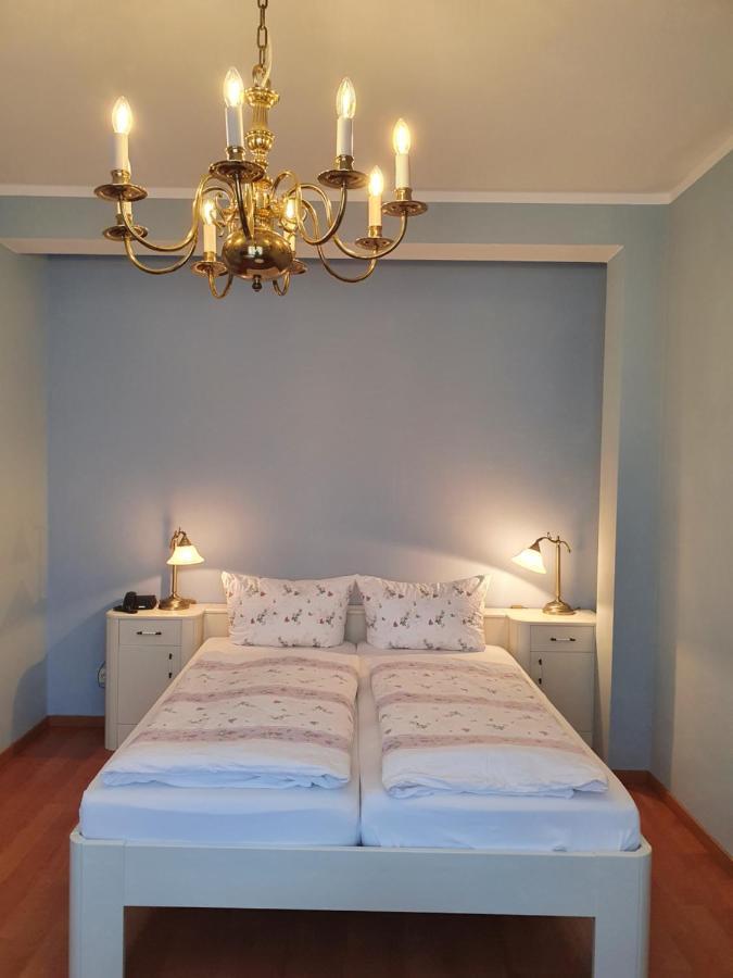 Hotel Sophien-Cafe Leer Dış mekan fotoğraf