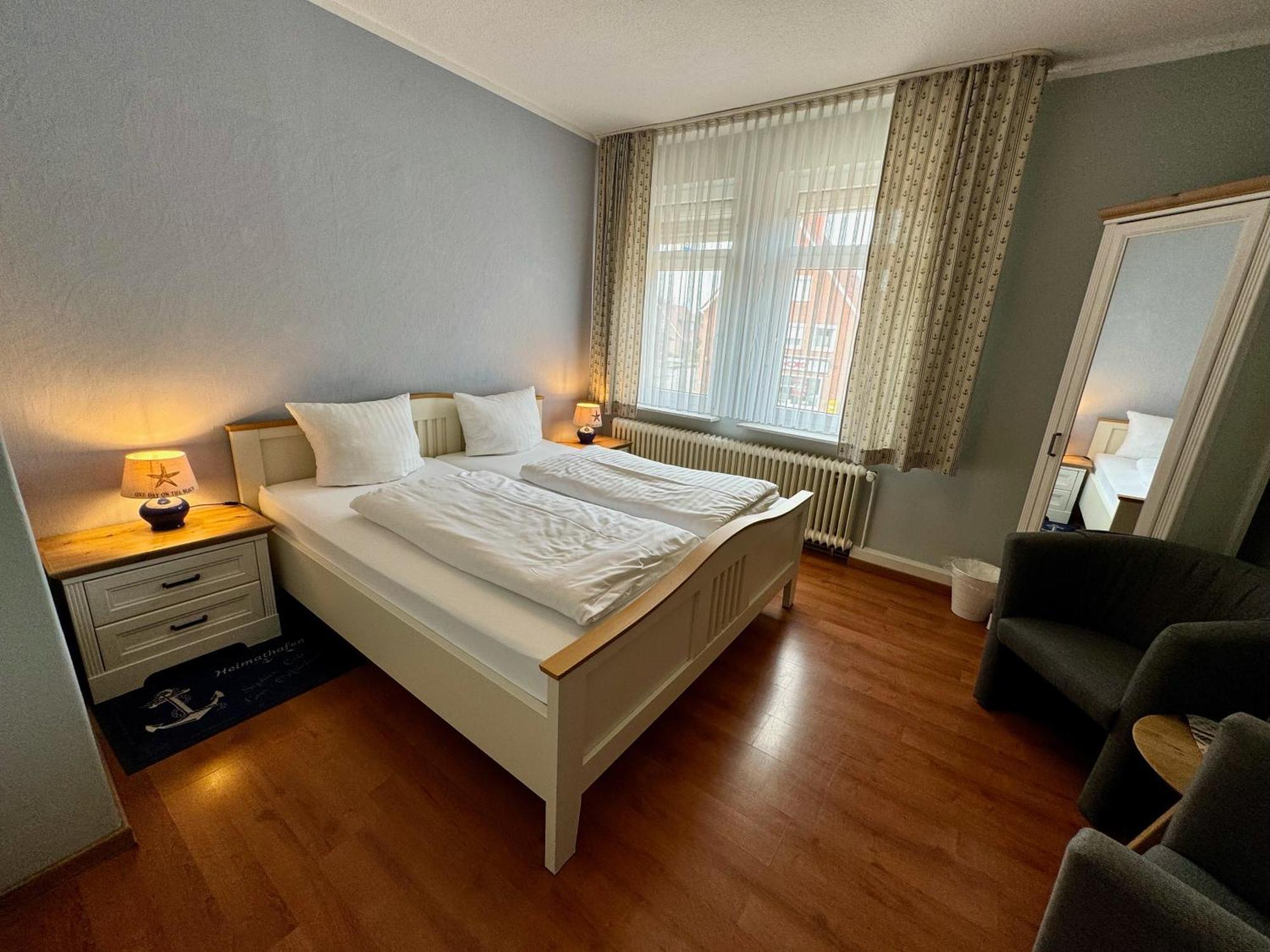 Hotel Sophien-Cafe Leer Dış mekan fotoğraf
